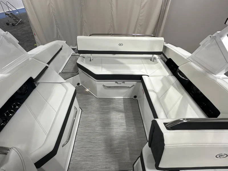 Slide: The Image of Cobalt R6 2026 - 16