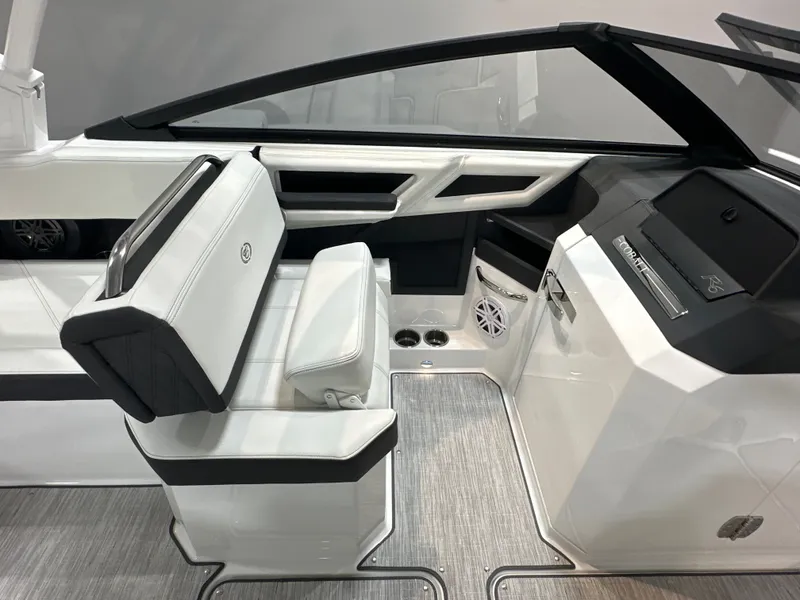 Slide: The Image of Cobalt R6 2026 - 18