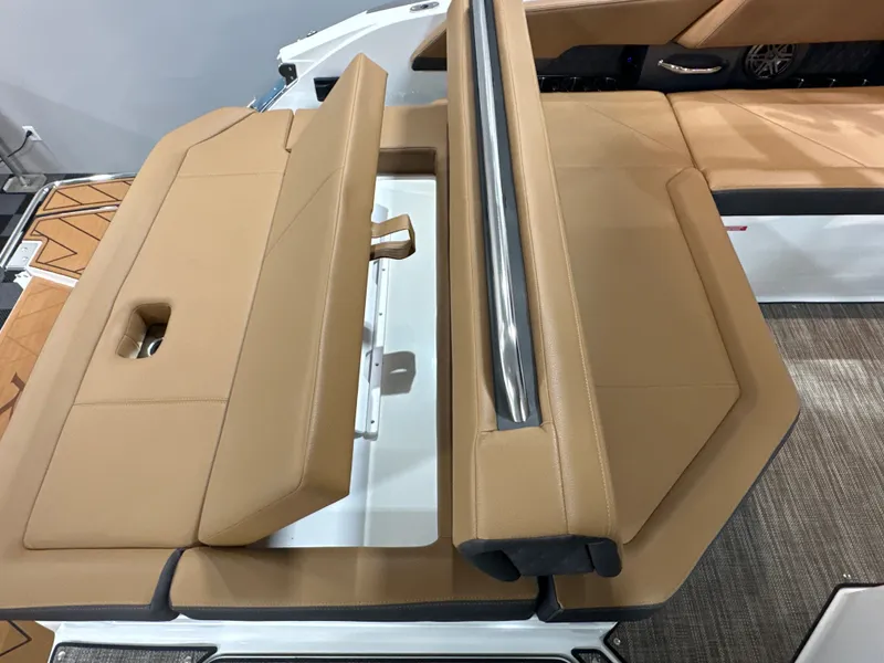 Slide: The Image of Cobalt R6 2026 - 9