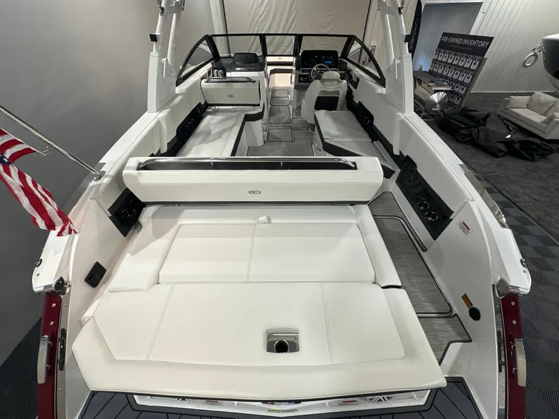 Slide: The Image of Cobalt R8 2026 - 8