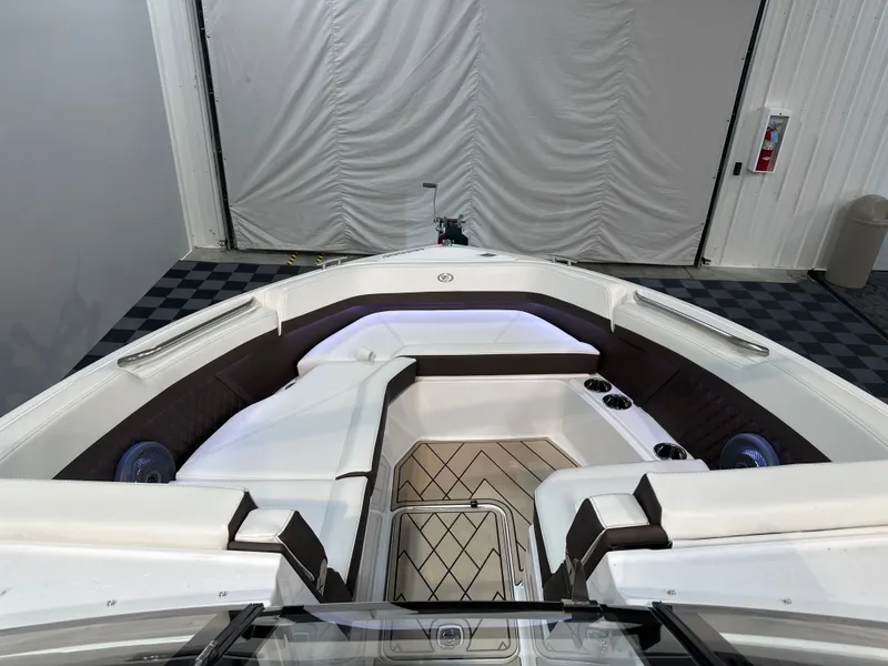 Slide: The Image of Cobalt R8 2026 - 11