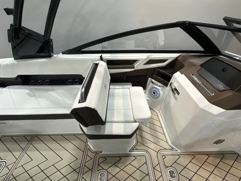 Slide: The Image of Cobalt R8 2026 - 15