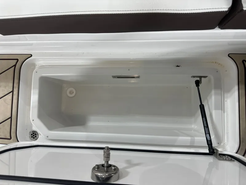 Slide: The Image of Cobalt R8 2026 - 23