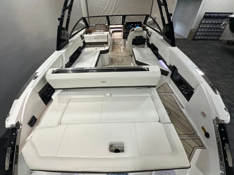 Slide: The Image of Cobalt R8 2026 - 7