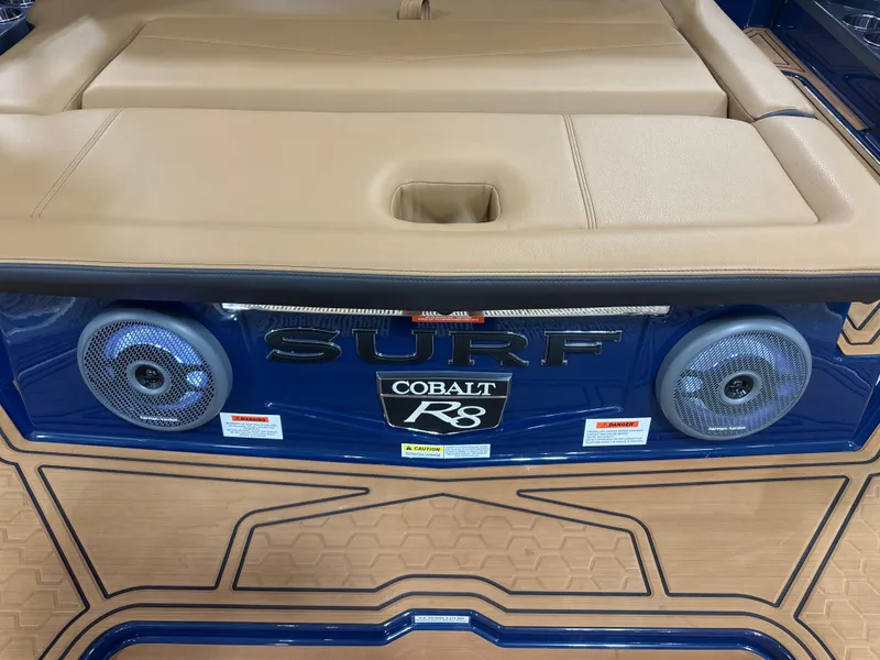 Slide: The Image of Cobalt R8 Surf 2026 - 6