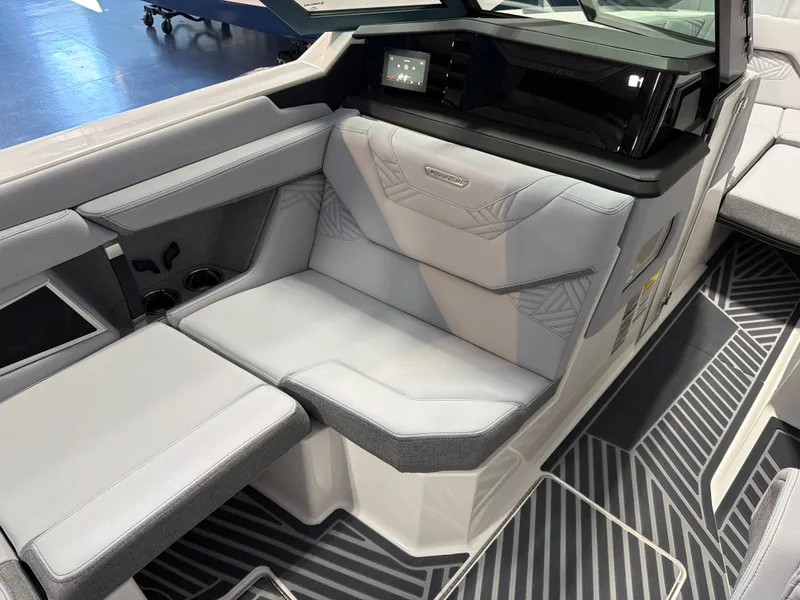 Slide: The Image of MasterCraft XStar 23 2026 - 11