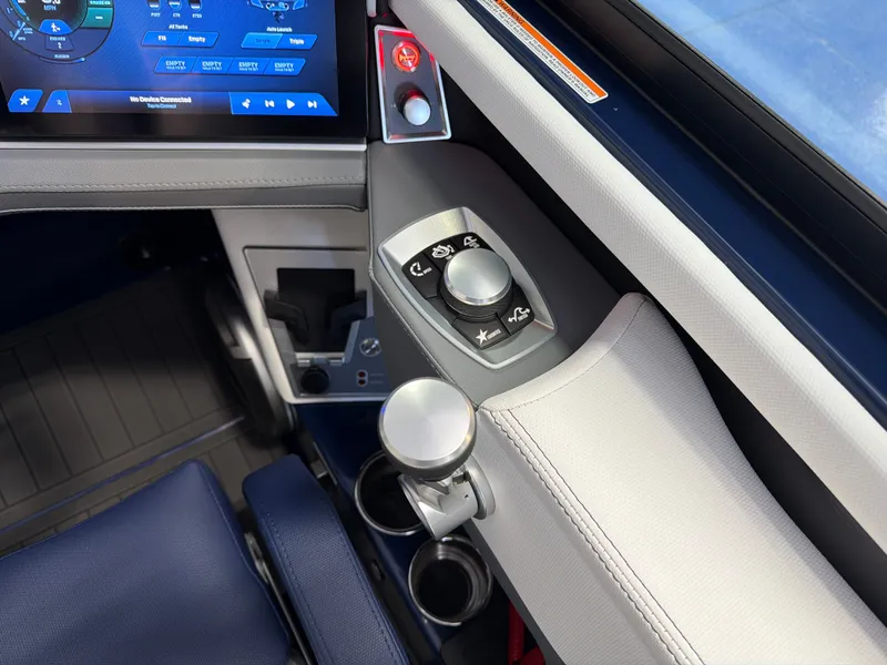 Slide: The Image of MasterCraft XT24 2026 - 12