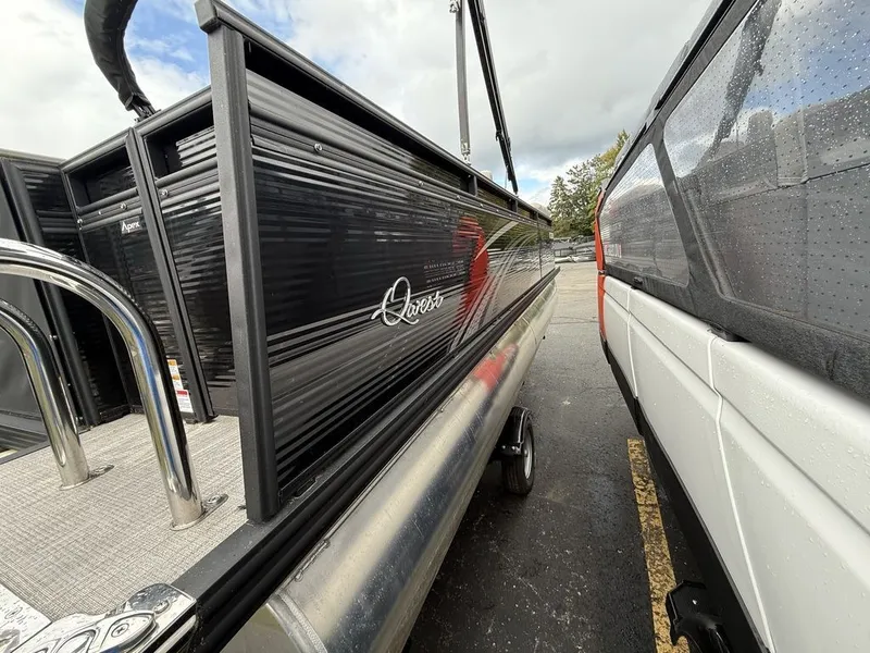 Slide: The Image of Apex Marine 820 XRE Cruise LT 2022 - 5