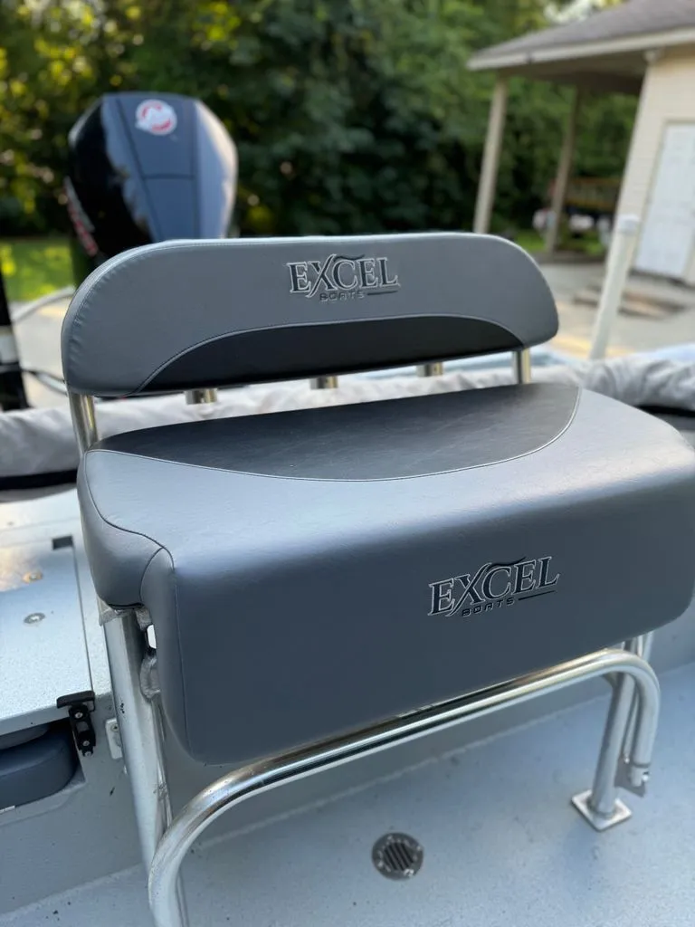 Slide: The Image of Excel bay pro 220 2021 - 16