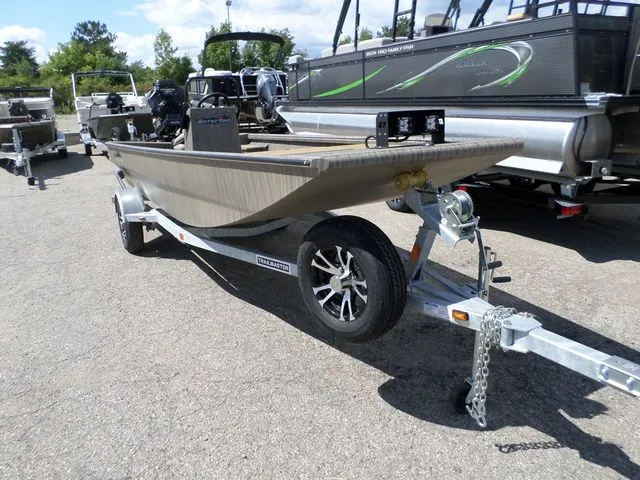 Slide: The Image of Gator-Tail 1754 Extreme CC 2026 - 3