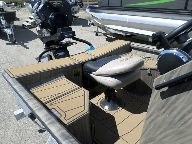 Slide: The Image of Gator-Tail 1754 Extreme CC 2026 - 5