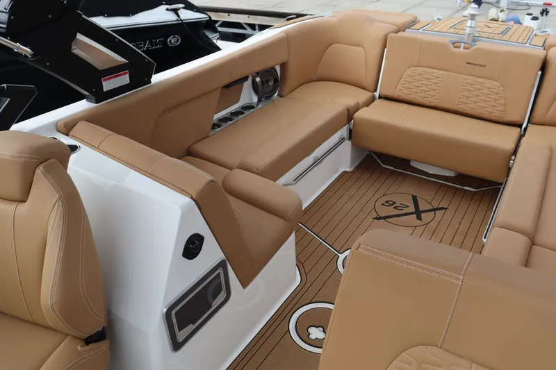 Slide: The Image of MasterCraft X26 2022 - 35