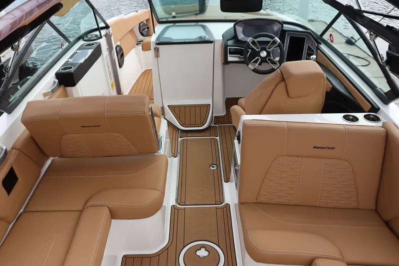 Slide: The Image of MasterCraft X26 2022 - 39