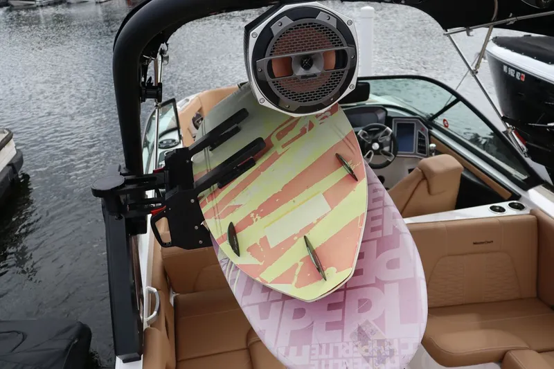 Slide: The Image of MasterCraft X26 2022 - 42