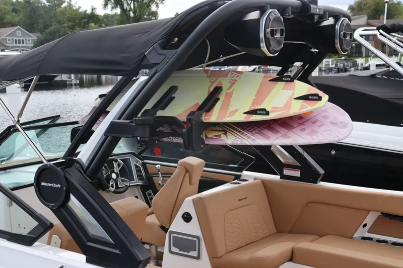 Slide: The Image of MasterCraft X26 2022 - 47