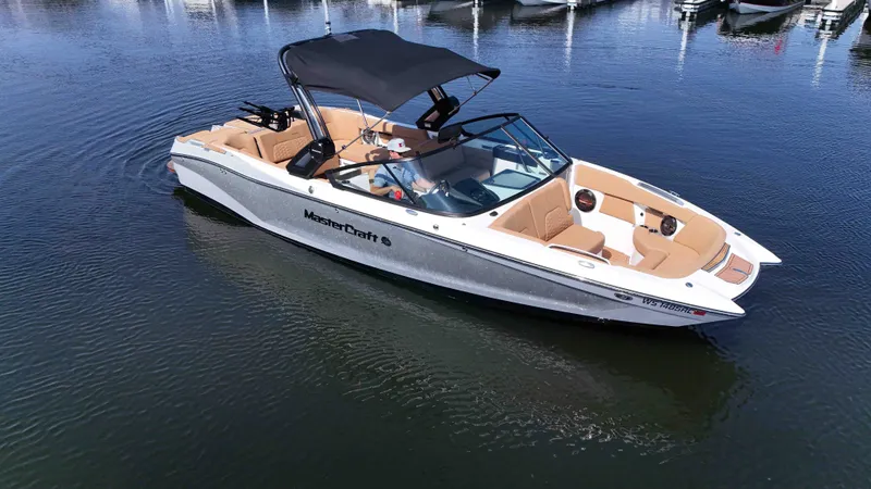Slide: The Image of MasterCraft X26 2022 - 51