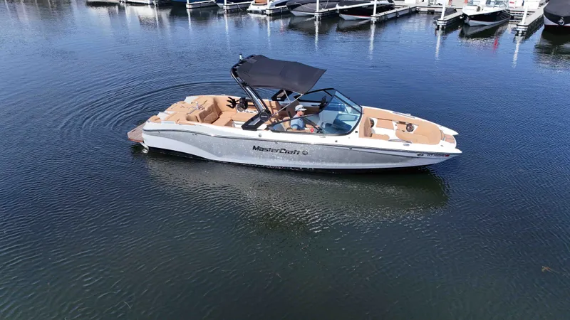 Slide: The Image of MasterCraft X26 2022 - 52