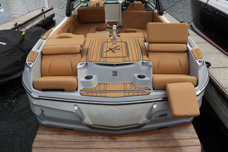 Slide: The Image of MasterCraft X26 2022 - 6