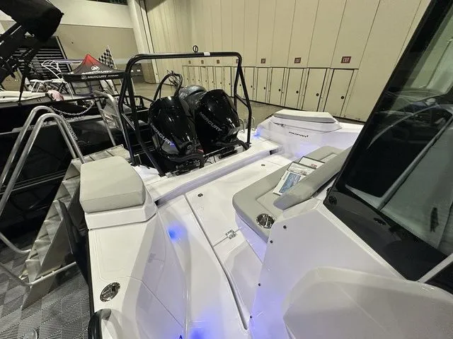 Slide: The Image of Axopar 29 XC Cross Cabin 2025 - 10