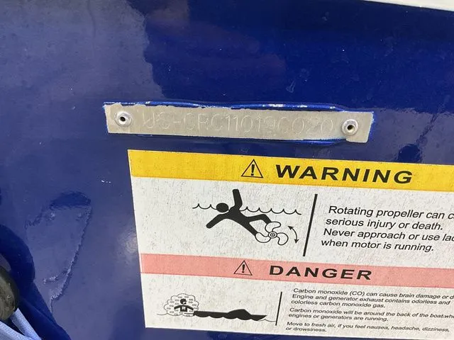 Slide: The Image of Crestliner 1800 Bay 2020 - 13