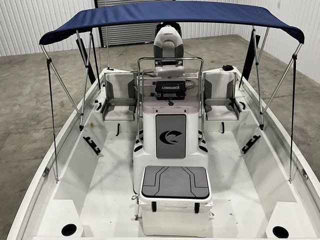 Slide: The Image of Crestliner 1800 Bay 2020 - 15