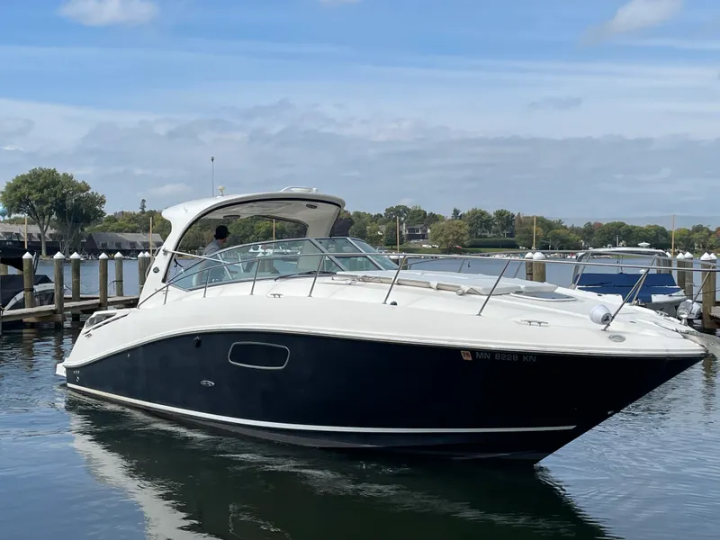 Slide: The Image of Sea Ray 350 SUNDANCER 2009 - 12