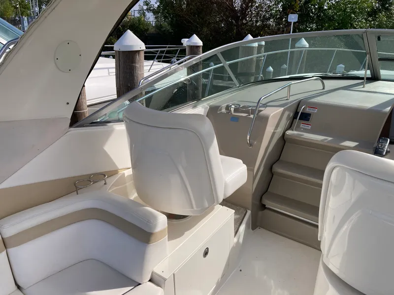 Slide: The Image of Sea Ray 350 SUNDANCER 2009 - 22