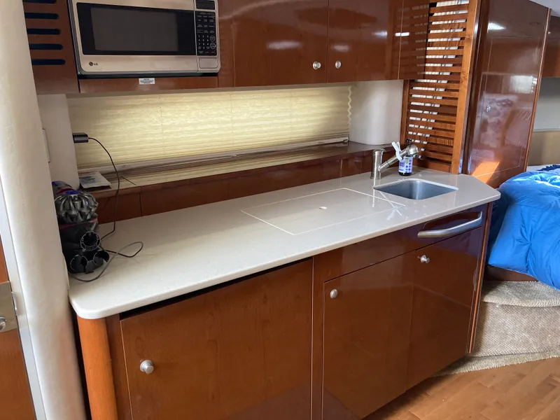 Slide: The Image of Sea Ray 350 SUNDANCER 2009 - 32