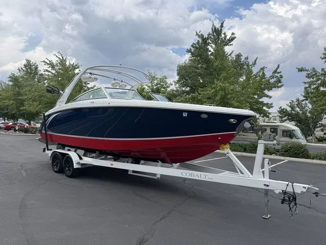 The Image of Cobalt R7 Surf 2019 - 1