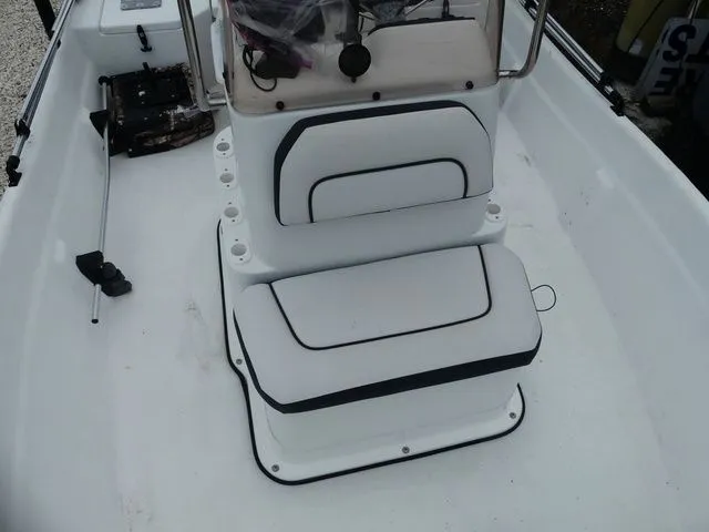 Slide: The Image of Bimini 166CC 2016 - 10