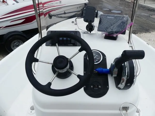 Slide: The Image of Bimini 166CC 2016 - 7