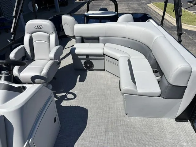 Slide: The Image of Bentley Pontoons Fish 200 CWT / DF90ATL5 2026 - 15