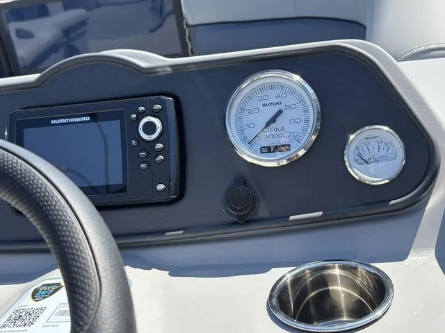 Slide: The Image of Bentley Pontoons Fish 200 CWT / DF90ATL5 2026 - 22