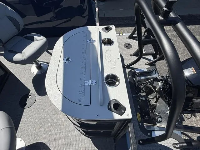 Slide: The Image of Bentley Pontoons Fish 200 CWT / DF90ATL5 2026 - 29