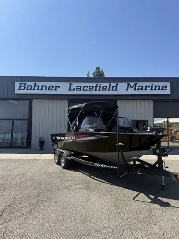 The Image of Tracker Targa™ V-19 Combo 2026 - 1