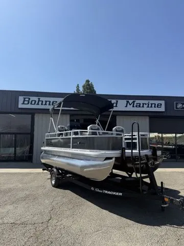 The Image of Sun Tracker Bass Buggy 16 XL Select 2026 - 1