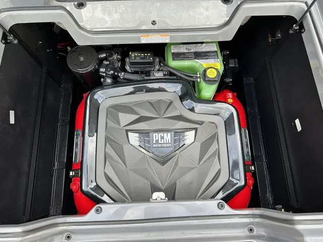 Slide: The Image of Correct Craft Super Air Nautique G21 2024 - 16