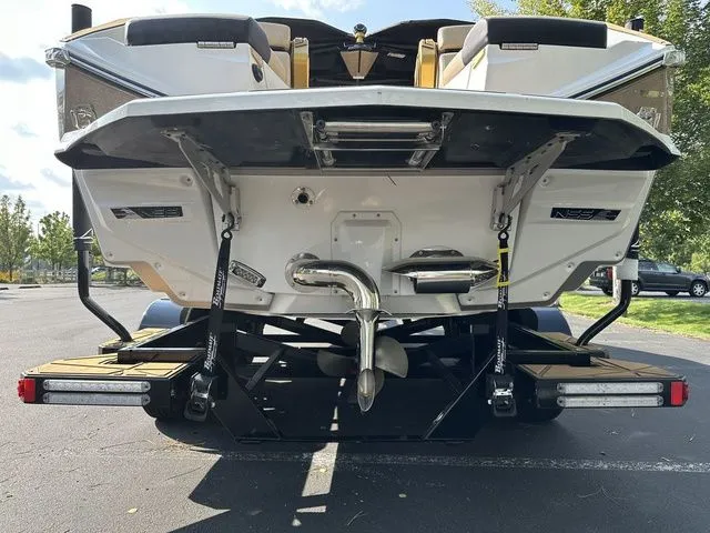 Slide: The Image of Nautique Super Air Nautique G23 Paragon 2024 - 13