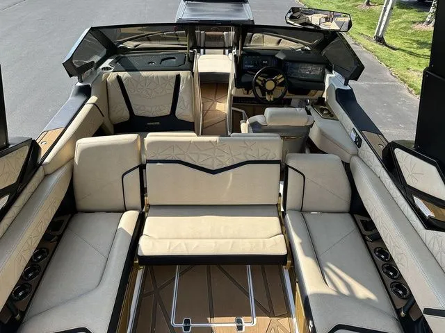 Slide: The Image of Nautique Super Air Nautique G23 Paragon 2024 - 22