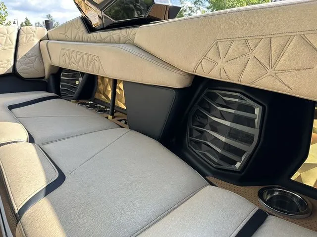 Slide: The Image of Nautique Super Air Nautique G23 Paragon 2024 - 27