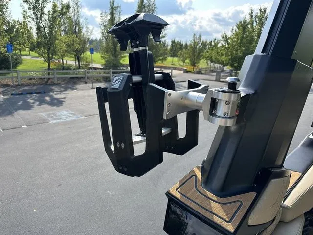 Slide: The Image of Nautique Super Air Nautique G23 Paragon 2024 - 29