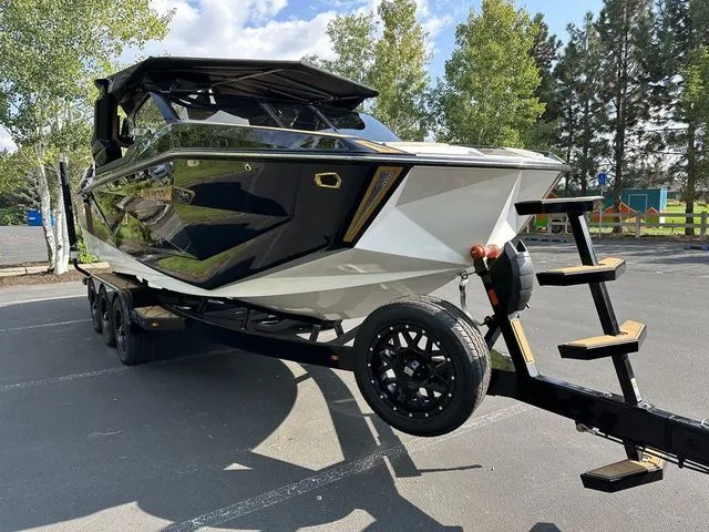 Slide: The Image of Nautique Super Air Nautique G23 Paragon 2024 - 4
