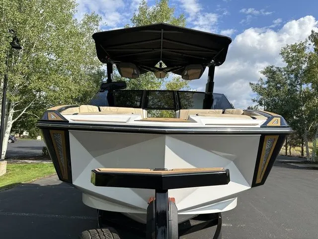 Slide: The Image of Nautique Super Air Nautique G23 Paragon 2024 - 5