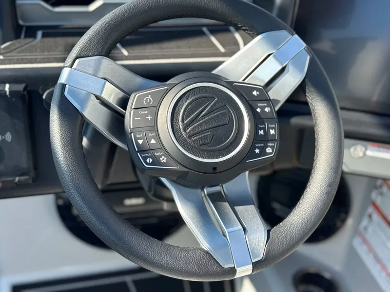 Slide: The Image of Tigé Z3 2026 - 25