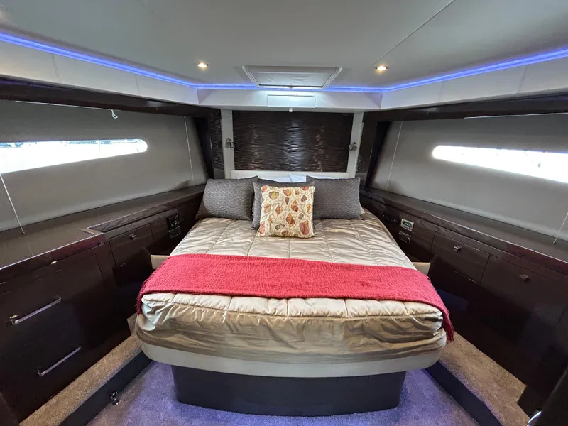 Slide: The Image of Carver C52 Coupe 2018 - 1