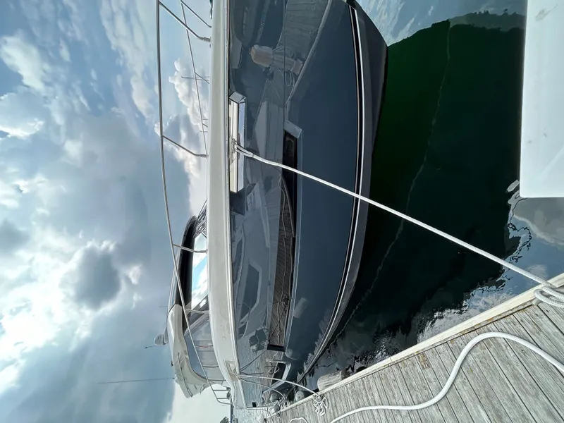 Slide: The Image of Carver C52 Coupe 2018 - 10