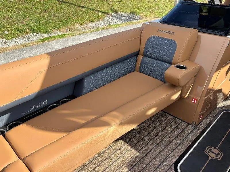 Slide: The Image of Harris Solstice Dual Console 250 CWDH 2026 - 17