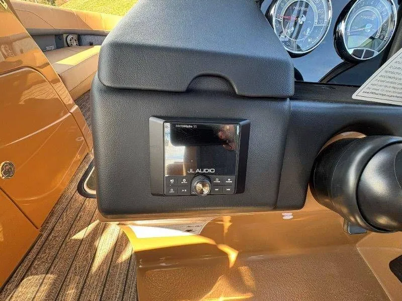 Slide: The Image of Harris Solstice Dual Console 250 CWDH 2026 - 18