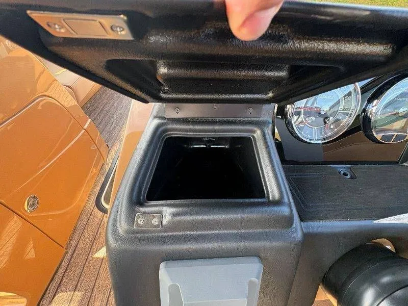 Slide: The Image of Harris Solstice Dual Console 250 CWDH 2026 - 20