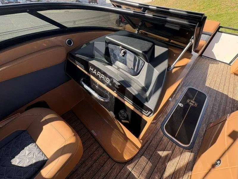 Slide: The Image of Harris Solstice Dual Console 250 CWDH 2026 - 27